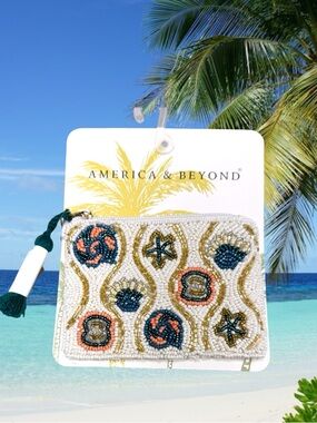 America & Beyond beaded coin purse pouch ivory seashells tassel Anthropologie